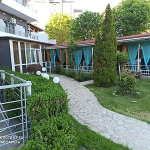 Danita & Diva Restaurant Bbq&pool Bar Варна